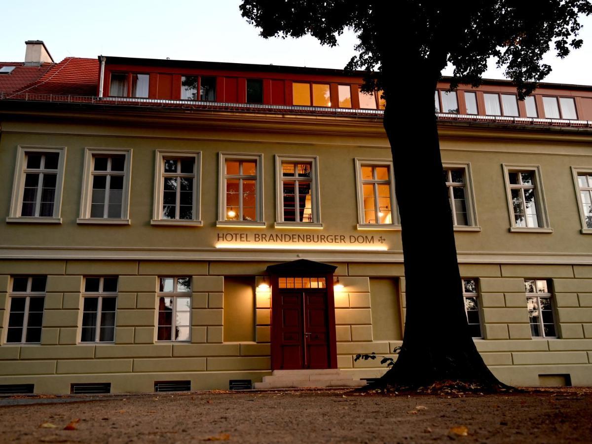 Hotel Brandenburger Dom 브란덴부르크 외부 사진